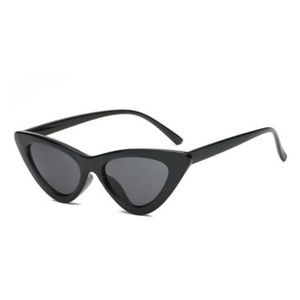 Retro Cat Eye Sunnies